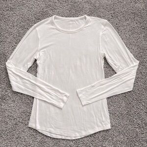 Lululemon “hold tight” long-sleeved shirt, white, size 6